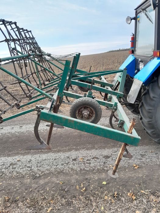 Культиватор 4м навісний з боронами.