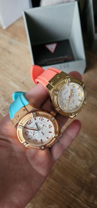 Наручні годинники