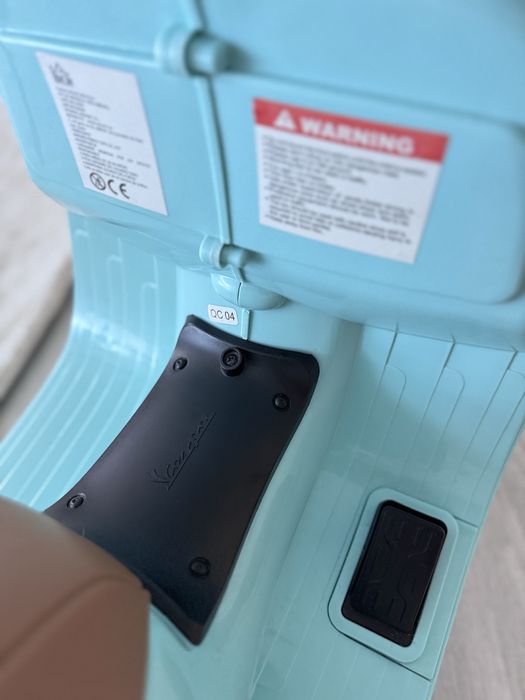 Mota electrica Vespa criança