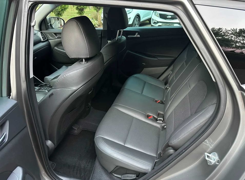 Hyundai Tucson 1.6 T-GDi Premium 2WD DCT з Европи