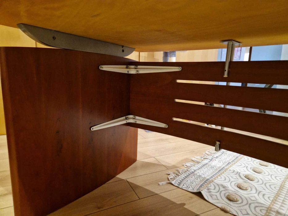 Secretária escritório grande em Cerejeira