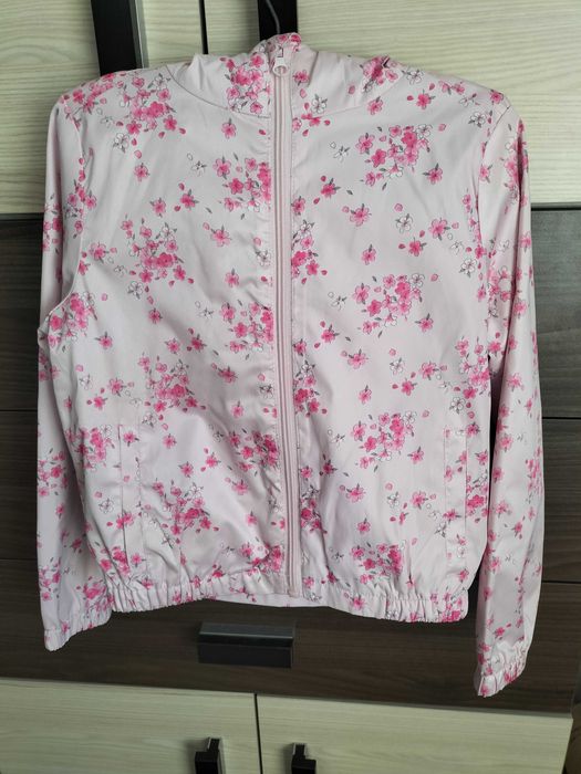 Kurtka wiosenna dla dziewczynki rozm. 128