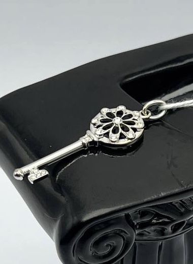 Золотий кулон 750* з діамантами в стилі Tiffany