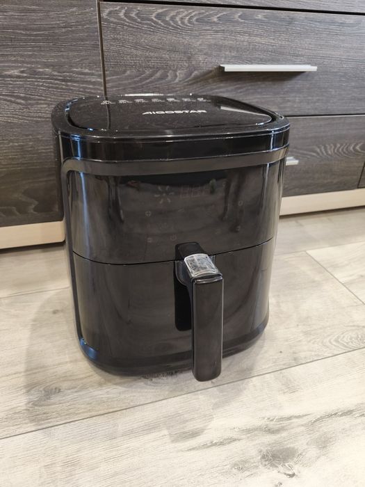 Air fryer , frytkownica beztłuszczowa