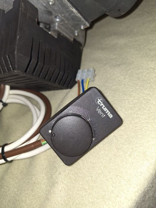 Truma Vent TN3 CZYTAJ OPIS wentylator nawiew dmuchawa 230 V 220V Trumatic
