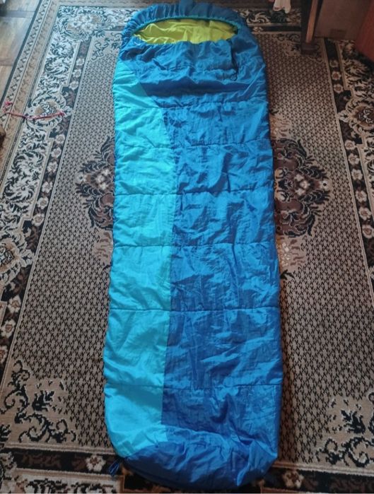 Спальник туристический