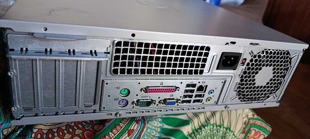Computador HP Compaq dc5700 SFF