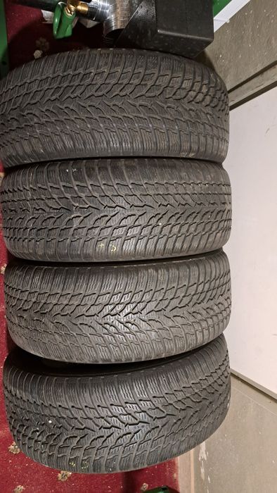 225/50R18 99H XL FR Nokian Snowproof  Octavia Karooq UX X1  Cross CH-R