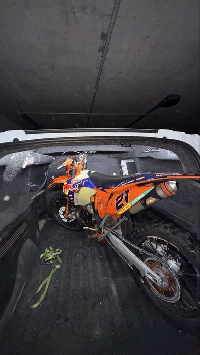 KTM exc 300cc.