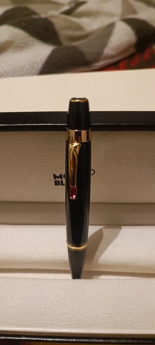 Caneta esferográfica Montblanc Boheme Rouge vintage com detalhes em ou