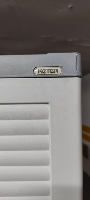 Armário de resina exterior keter