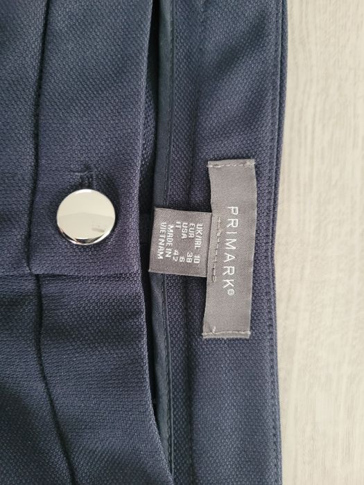 Eleganckie, materiałowe spodnie (Primark) r.M