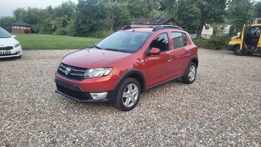 Dacia sandero  steepway super stan benzyna.