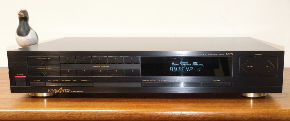 Sintonizador Grundig Fine Arts T-905