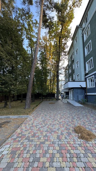 Помещение с ремонтом под любой вид деятельности в обжитом ЖК Ирпень