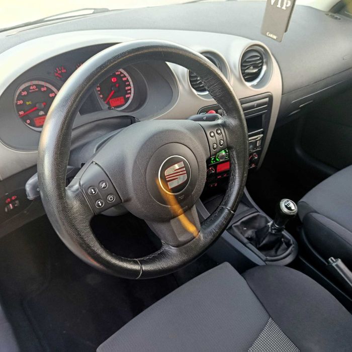 Seat ibiza 1.8 turbo FR 5d