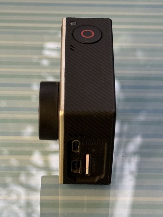 Екшн-камера Gopro hero 4