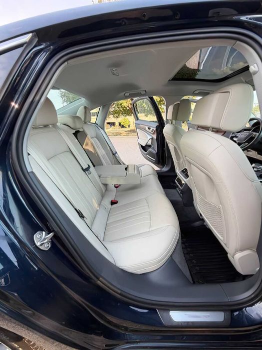 Audi A6      2020