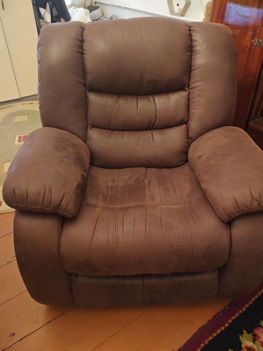 Кресло  реклайнер - шикарное!)