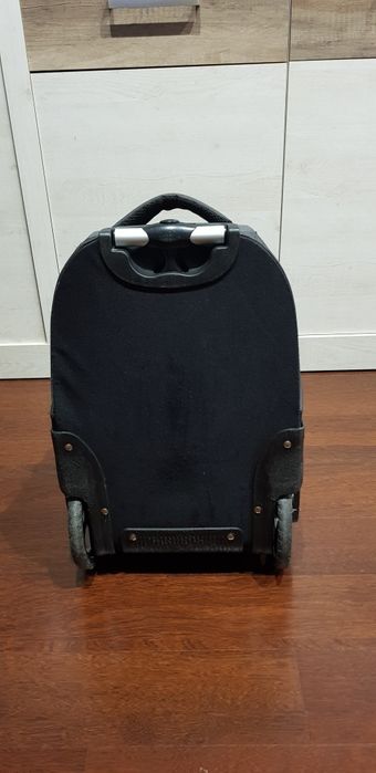 Trolei escolar/viagem