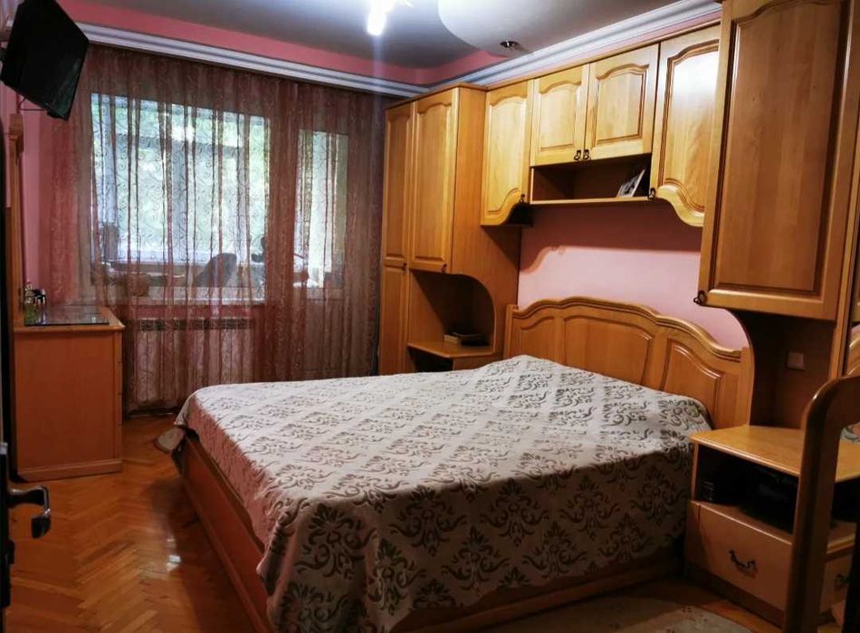 Здається 2 кімн. квартира Бульвар подобово