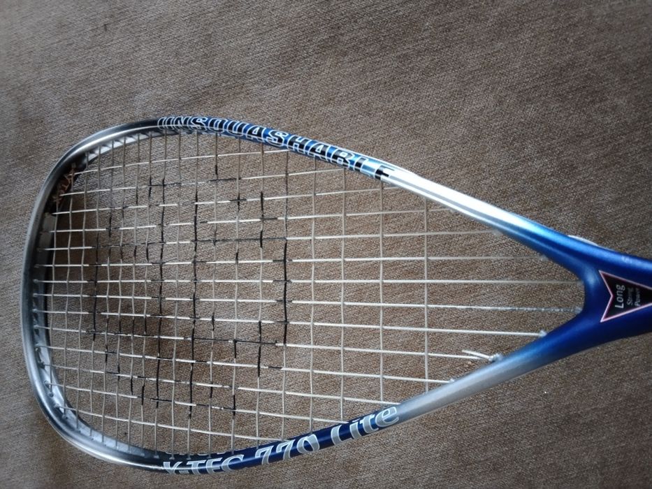Rakieta do squasha UNSQUASHABLE Y-TEC 770