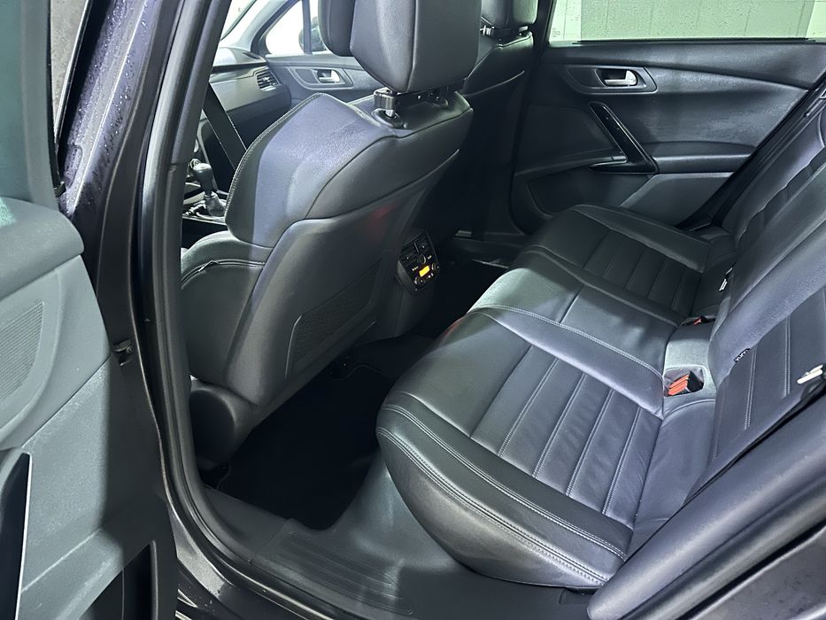 Peugeot 508 SW 2012р