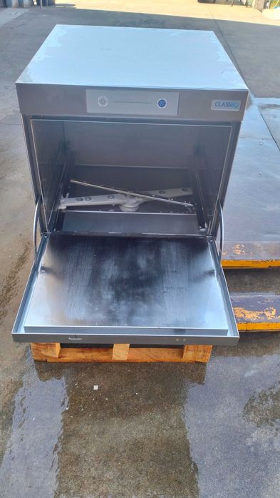 Máquina de lavar louça industrial