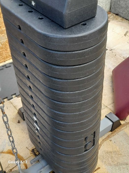 Weight Training Machine436767132557649921