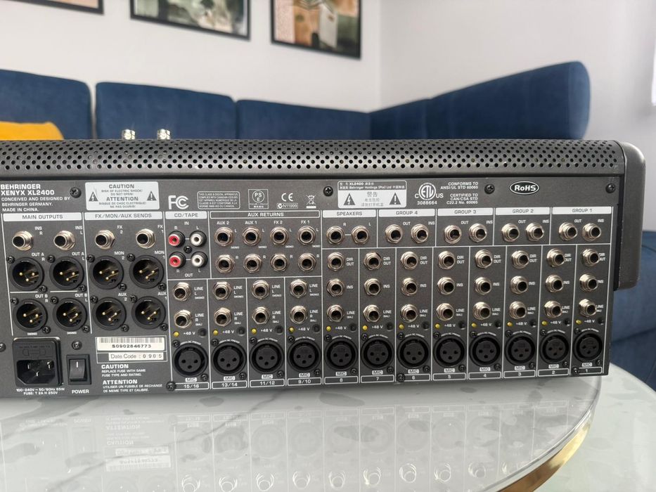 Mikser Behringer XL2400