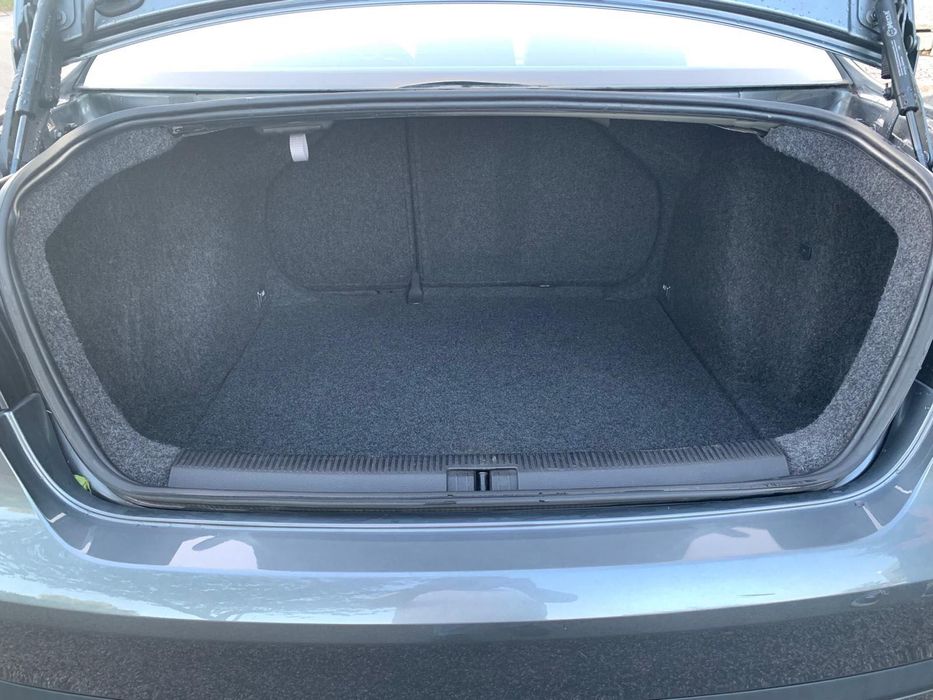 VW Jetta 1.9 Tdi 2006    194 000 Kms Óptimo Estado