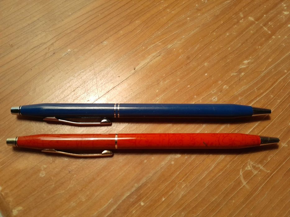 Canetas cross usadas