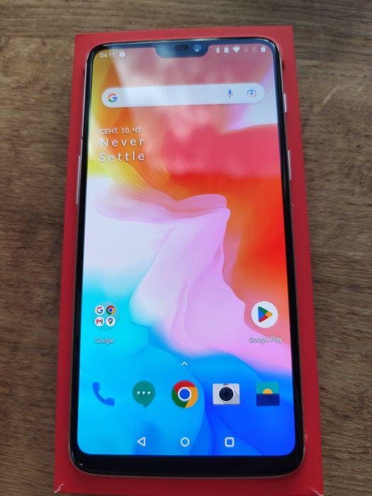 Абсолютно новый One plus 6 8/128gb 6.28" 16+20 Мп