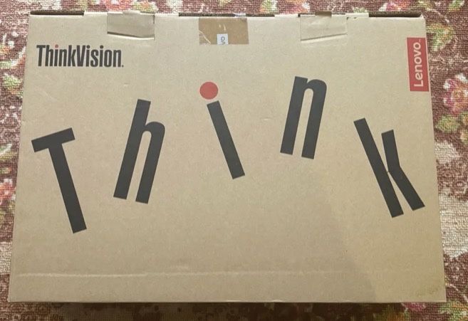 Новий монітор lenovo
