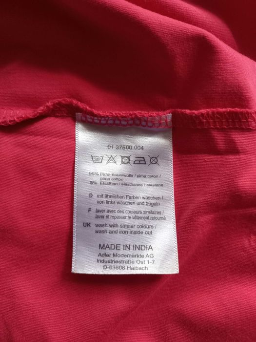 Футболки женские