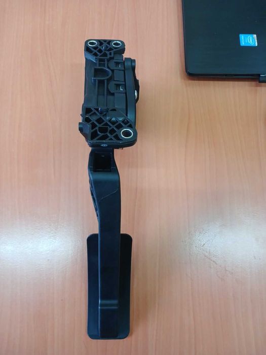 Нова педаль Renault  551294A ERA педаль газа (акселератора).