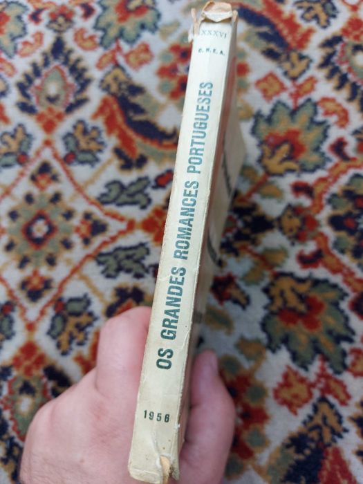 Livro 1956 os grandes romances portugueses