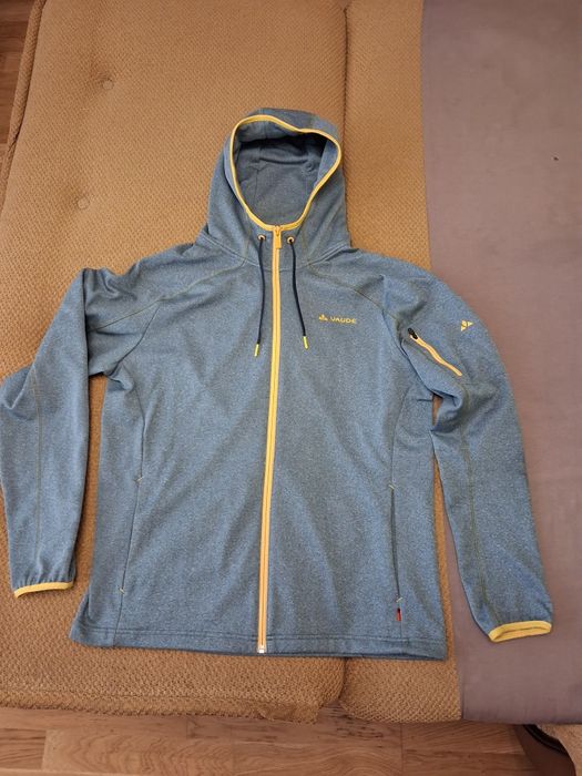 Кофта з капюшоном .