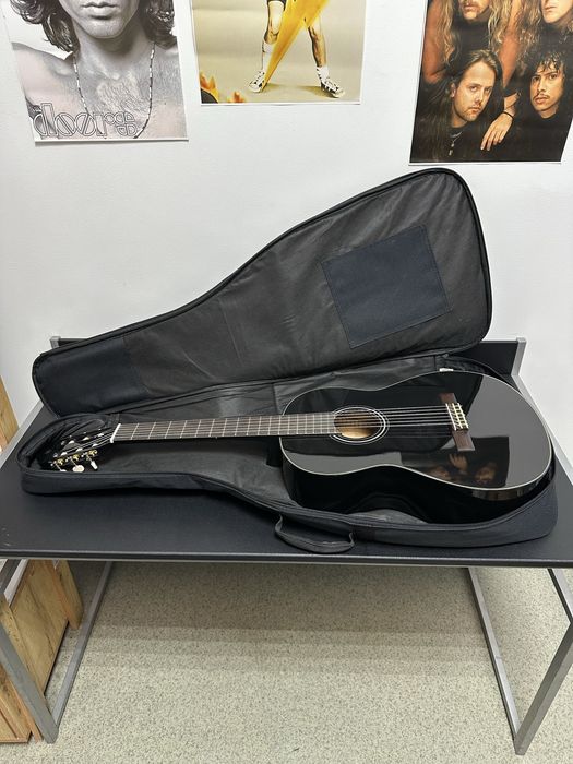 Yamaha C40 Black - класична гітара + чохол, ідеальний стан