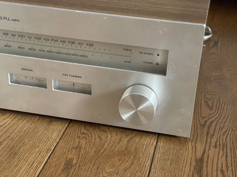 Yamaha ct-610 tuner radiowy z wbudowana fabrycznie antema