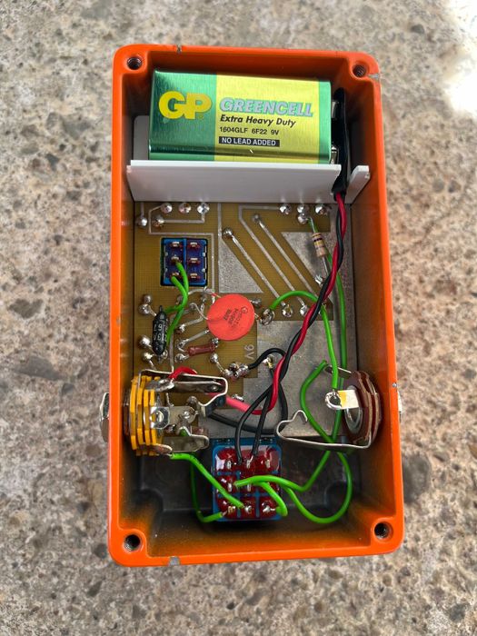 Efekt gitarowy (stompbox) Fuzz Toner do gitary elektrycznej i basowej