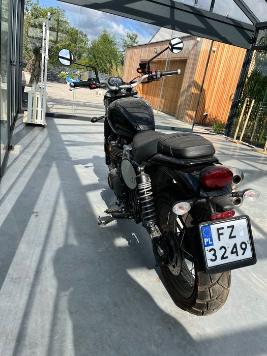 Triumph scrambler 900