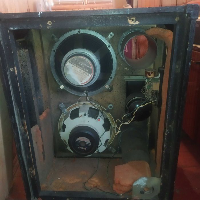 Продам пару колонок ЛОМО Соліст 30А-188.