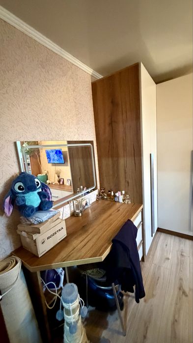 Продам класну 2к квартиру в топ локації
