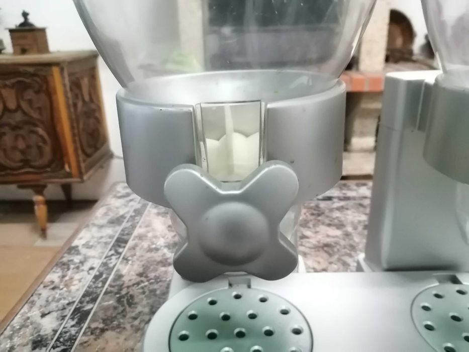 dispensador de cereais ,Zevro