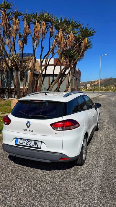 Renault Clio Sport Tourer 1.5 DCI — photo 3