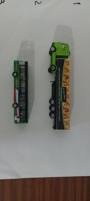 Carrinhos e motas 1/58