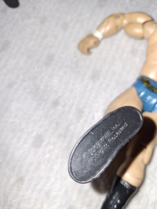 Mr.kenndy wwe Rara