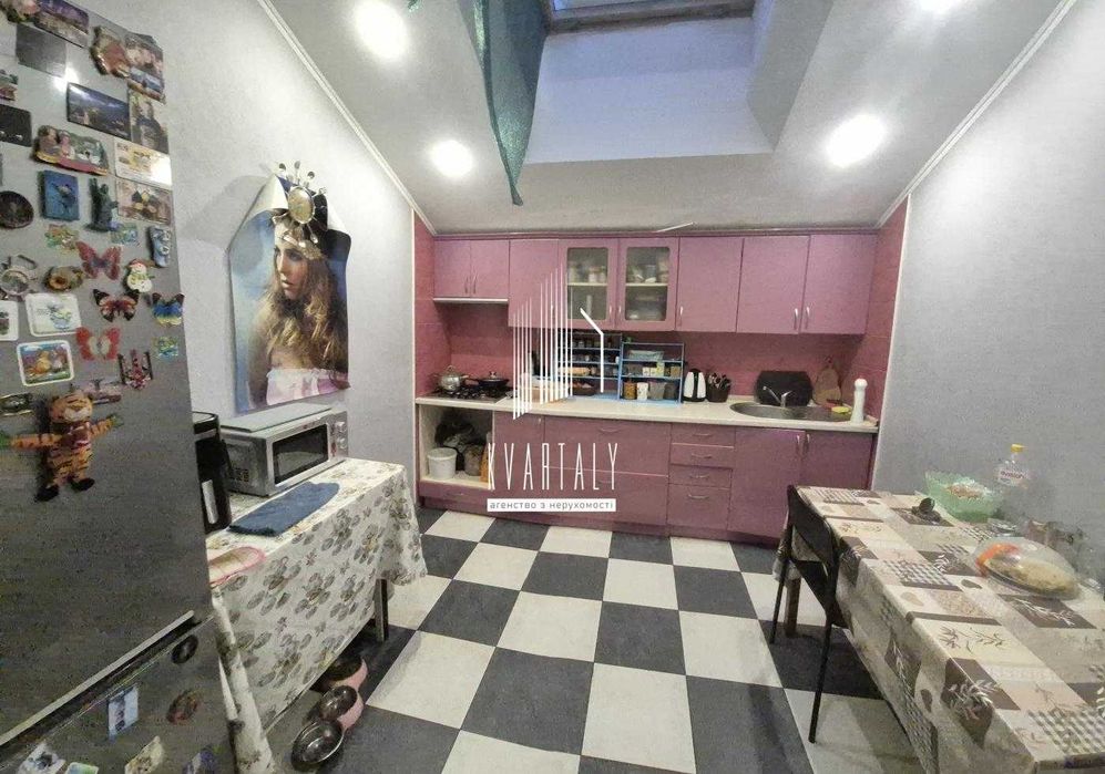 Apartment in Kyiv - View 2