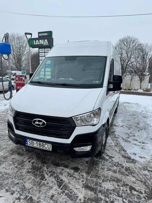 Hyundai H-350  Hyundai H350 170KM, niski przebieg, bardzo dobry stan, polski salon !